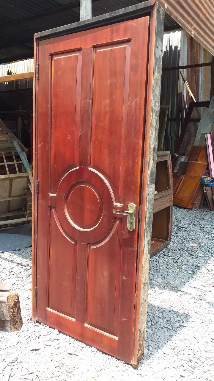Thu mua cửa gỗ cũ