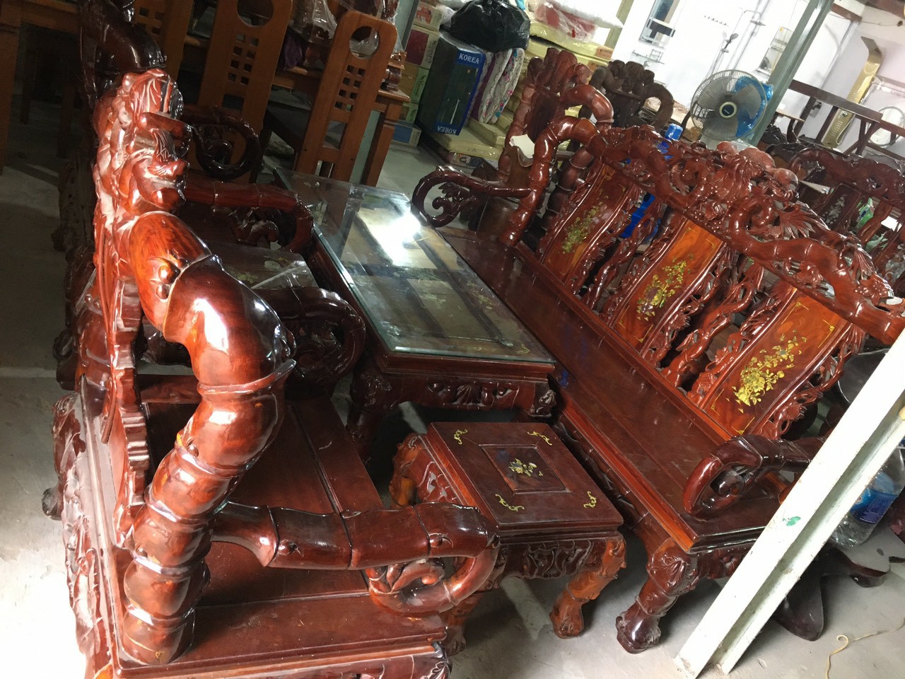 Thu mua bàn ghế gỗ cũ Đà Nẵng 3