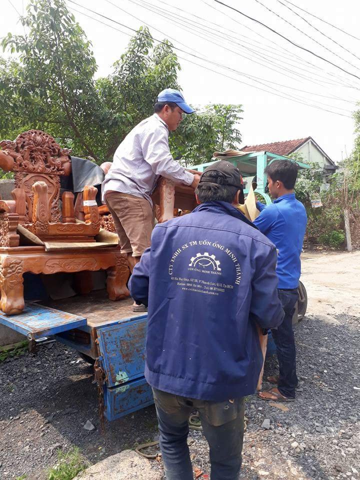 bàn ghế gỗ cũ phòng khách 1